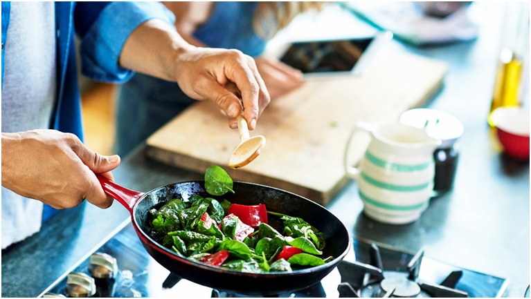 What diet must you follow post bariatric surgery